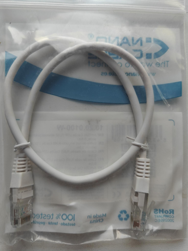 Valkoinen Cat5e-verkkokaapeli 0,5m - NANOCABLE 