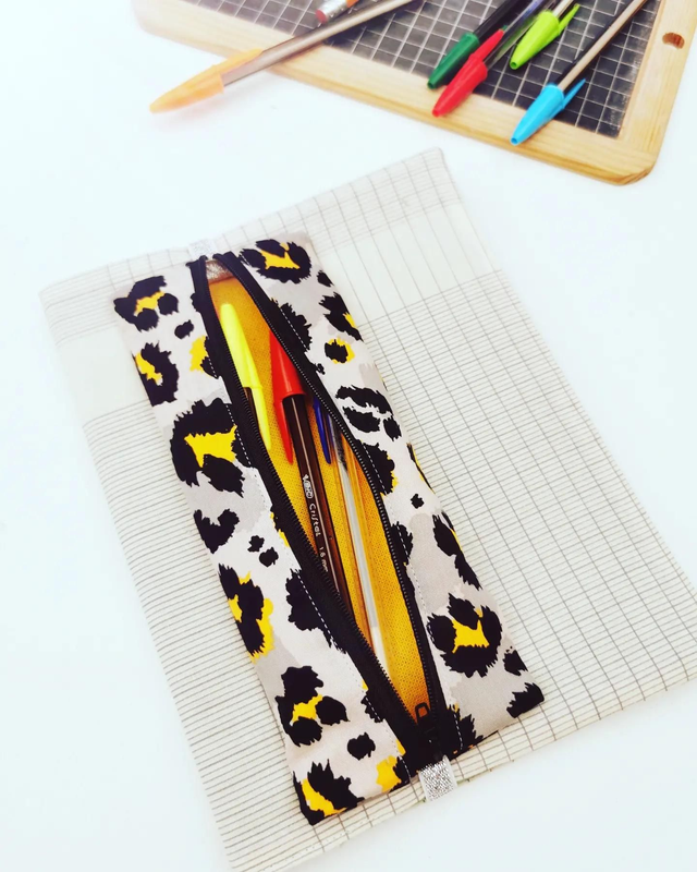 Trousse élastique léopard jaune