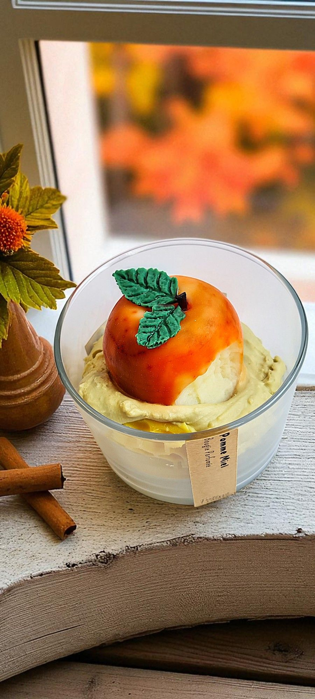🍯 Bougie parfumée chantilly – Pomme Miel