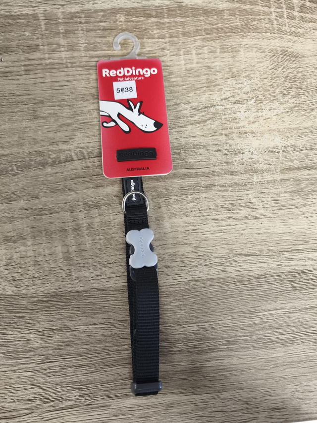 Collier chien uni noir  taille: small   cou: 20-32cm