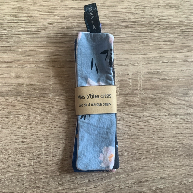Lot de 4 marque pages en tissu