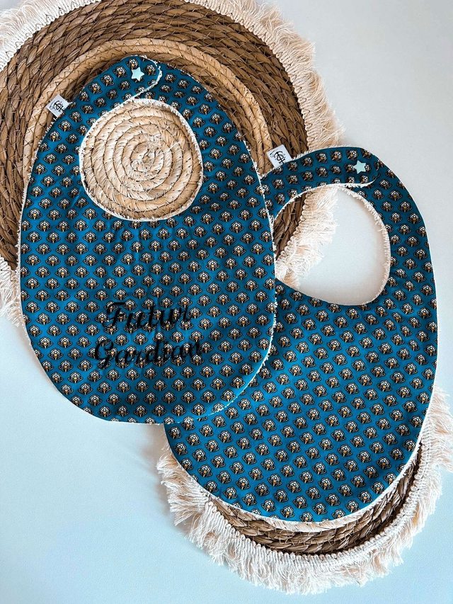 Bavoir Dentelle bleue