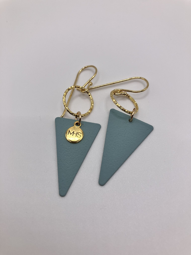 Triangles bleus