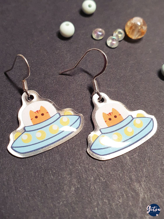 Boucles d&#039;oreilles chat de l&#039;espace