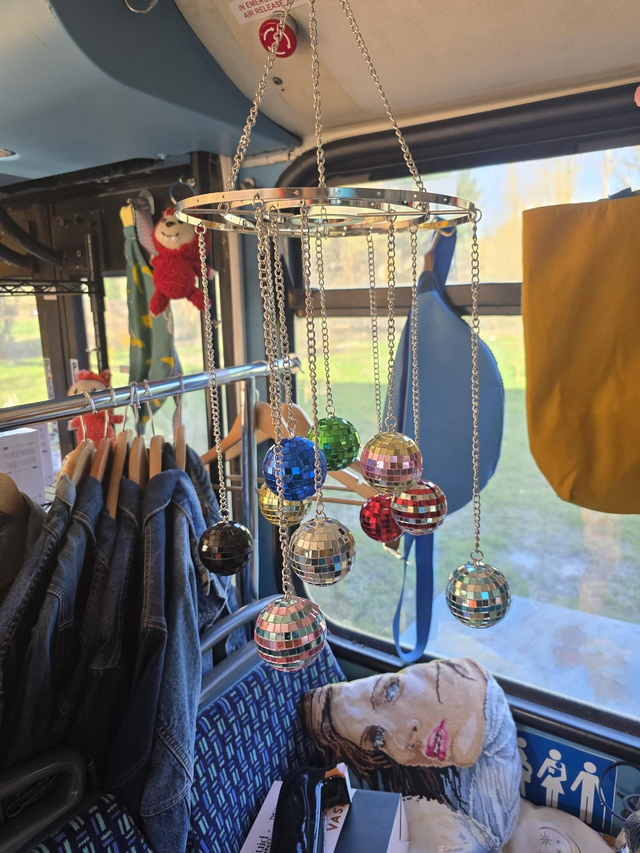 Mobile boule à facettes bleu