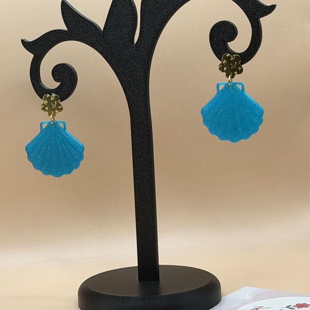 Boucles d'oreilles Coquillage - Forme Ajourée - Attaches fleurs dorées