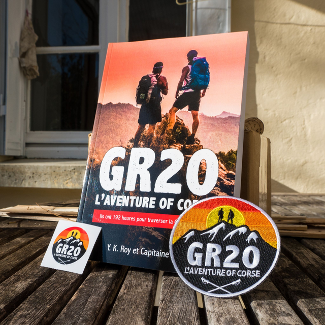 Pack GR20 (livre + écusson + sticker)