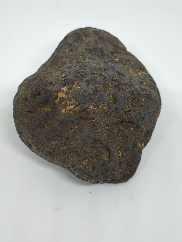 LA002 Pierre de Lave 256gr 