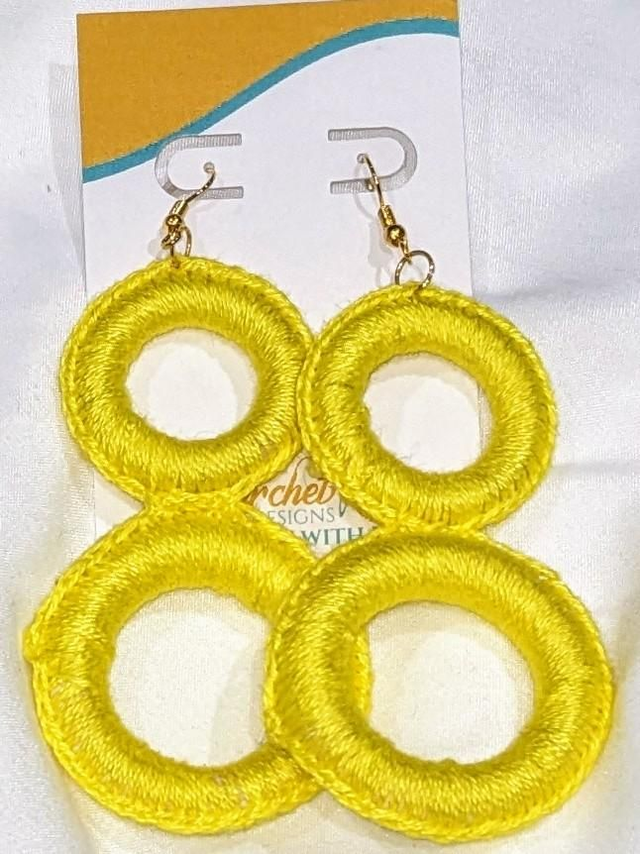 Double hoops (yellow)