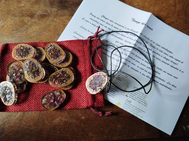 Runes de sorcière hysope et heuchère