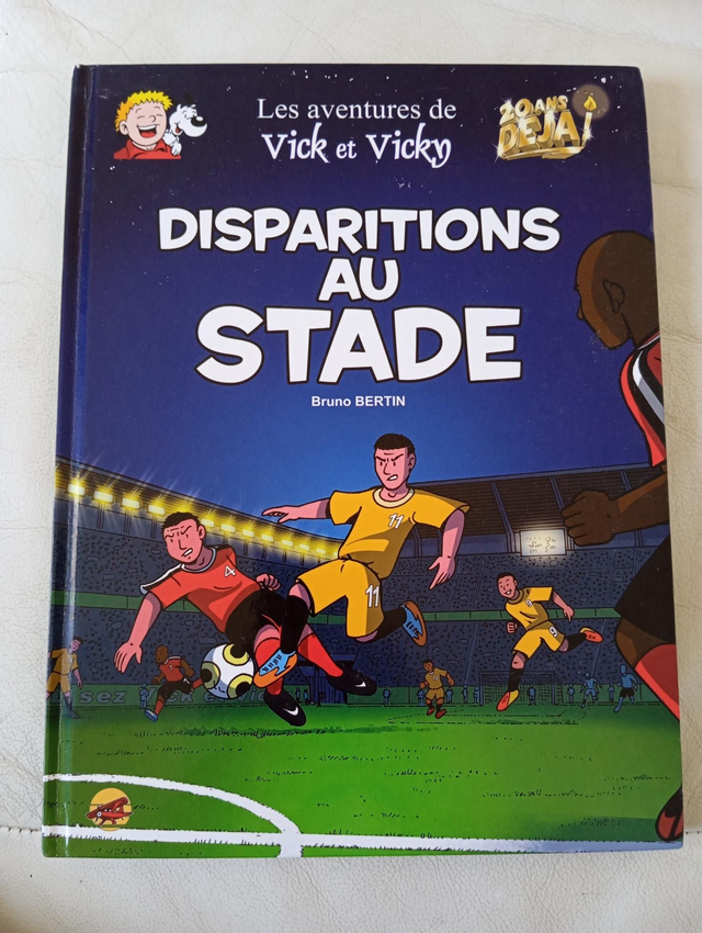 Bd Vicky et Vicky Disparitions au stade dédicacée 