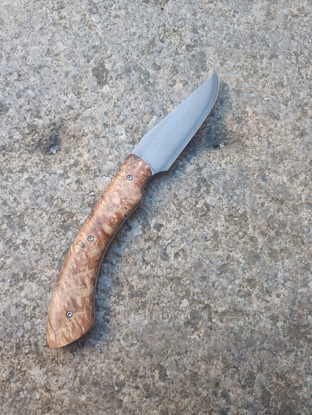 Couteau pliant Sionvillois cran carré érable suminagashi 