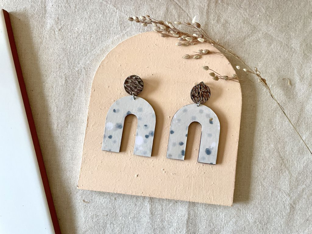 Boucles d’oreilles Arche simple - Couleurs variées (argenté)