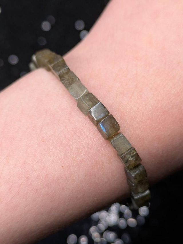Bracelet labradorite carré 
