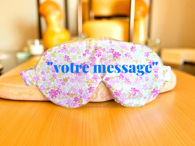 Masque petite fleur rose et tissu peluche jaune