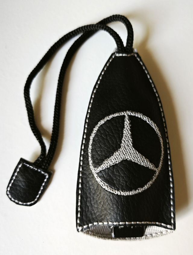Etui à clé Mercédes (clé longue)