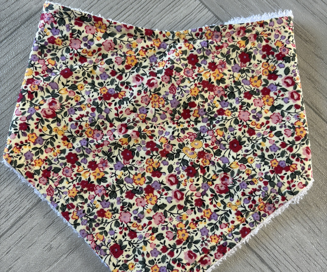 Plum Floral Bamboo Dribble Bibs