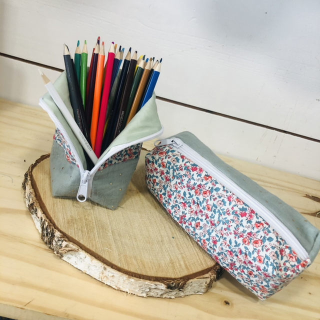 Trousse pot de crayon + trousse rectangulaire justice league 