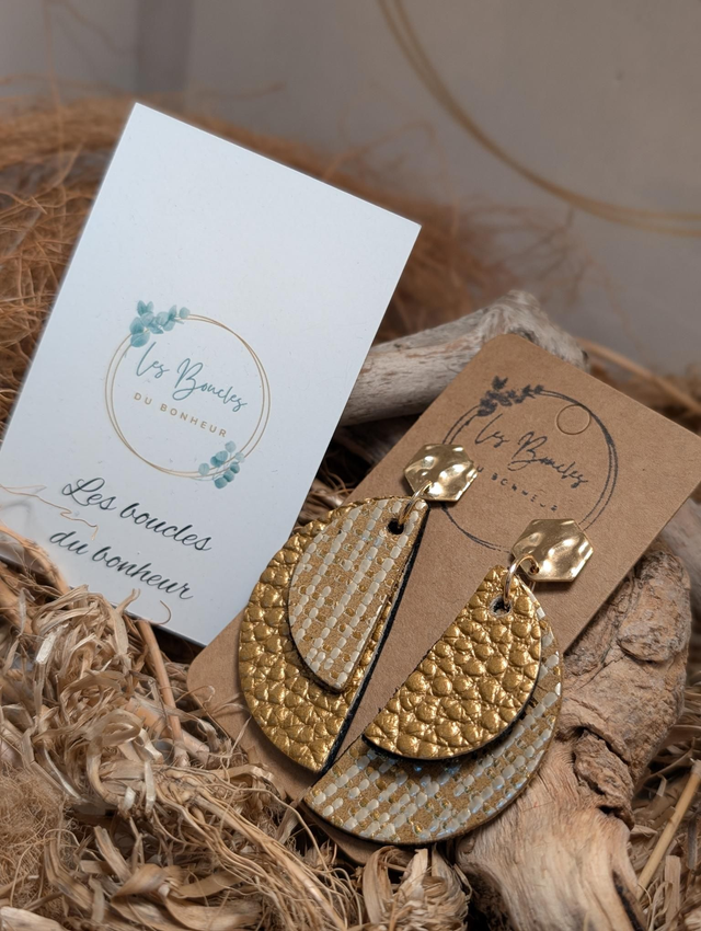 Boucles d'oreilles Ama a009