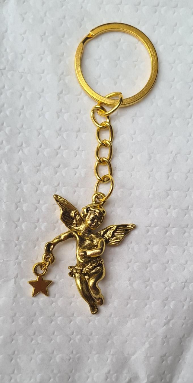 Keyring / bag charm gold cherub with swinging star