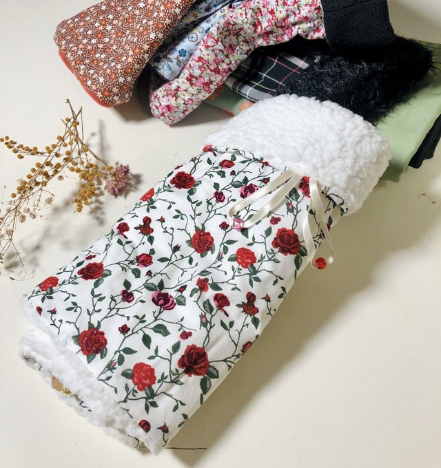 Col snood blanc fleurs doudou
