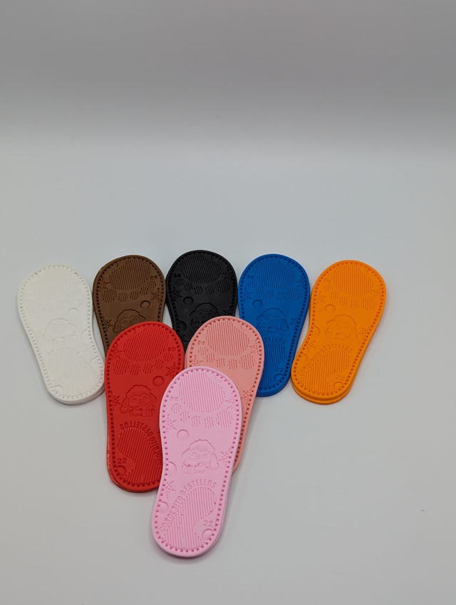 Semelles bébé taille 22 en plastisol non toxique – Semelles perforées pour crochet, idéales pour chaussures et chaussons faits main