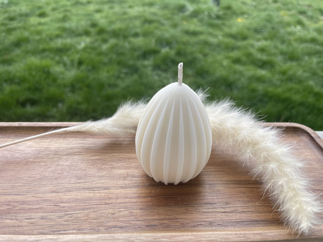 Bougie moulée - Œuf n°3