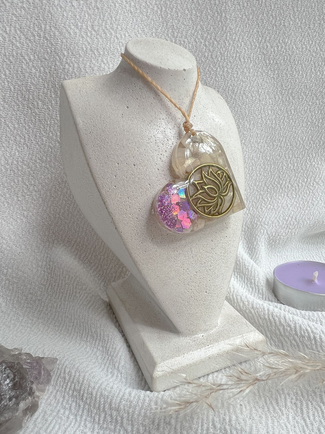 Colar Flor de Lótus pra Limpar Ansiedade e Medo