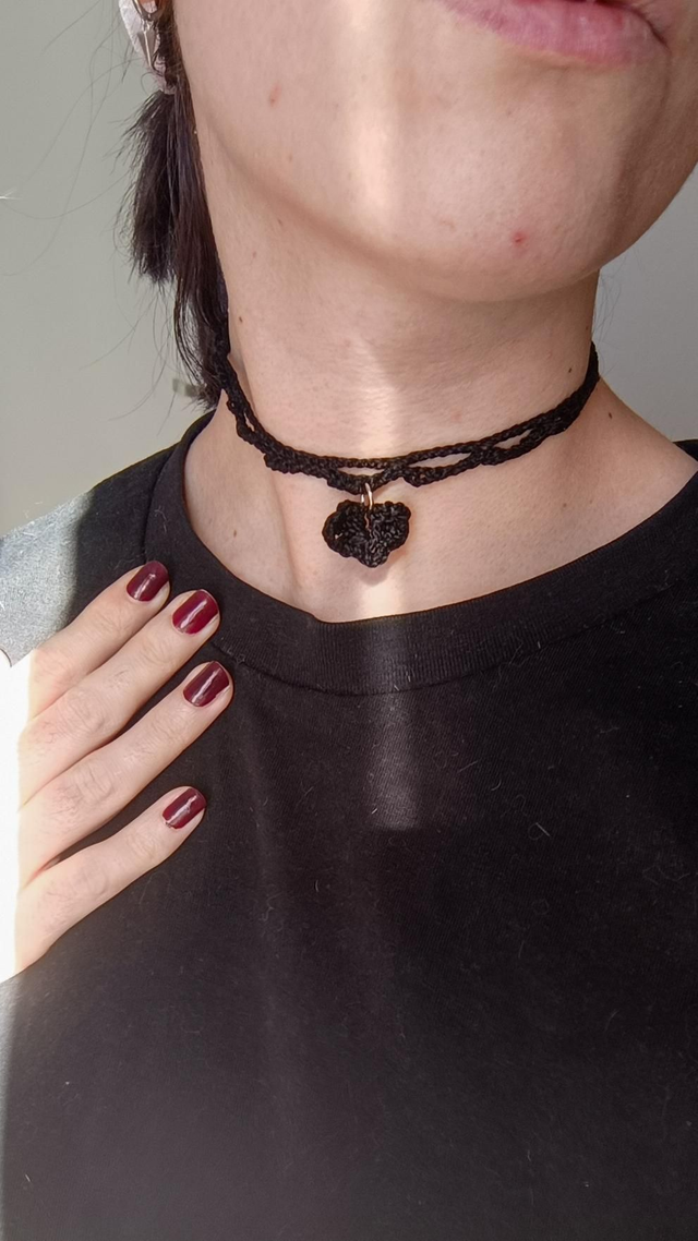 Collier ras de cou petit cœur