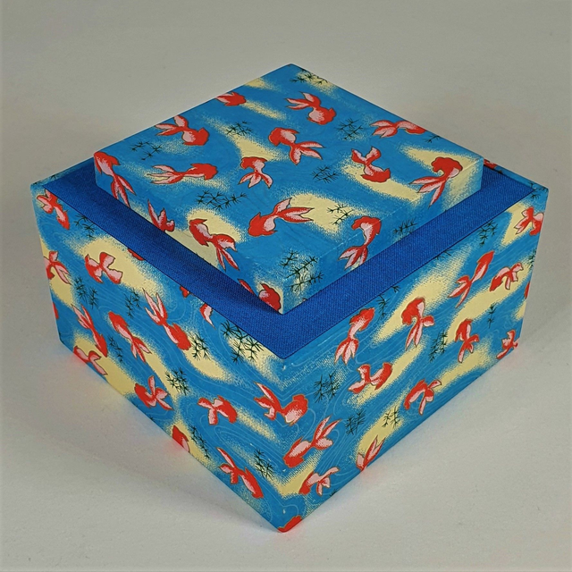 Boîte carrée à couvercle plat / Square Flat Lid, B