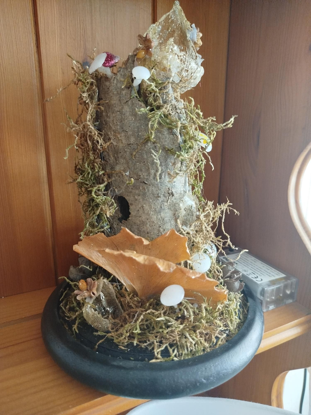 Cloche lumineuse- L&#039; autel De La Forêt oublié