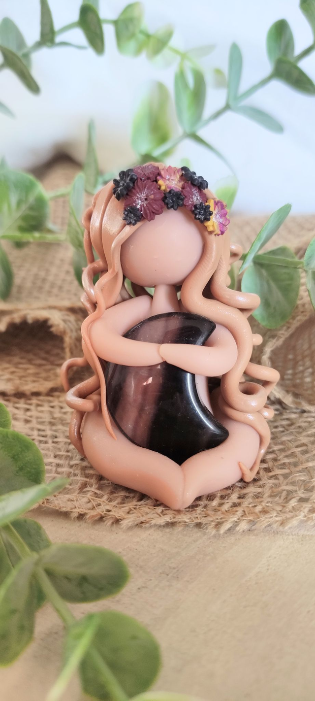 💫 Gardienne de la Clarté Intérieure – Fluorite &amp; Couronne de Fleurs Sauvages 🌸