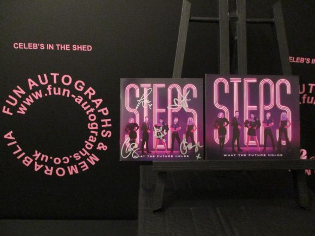 Steps - 'What The Future Holds' Album + Authentic Autographed CD Booklet Cover (2)