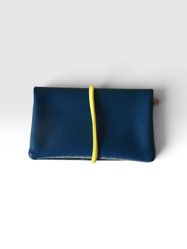 Tabacco case