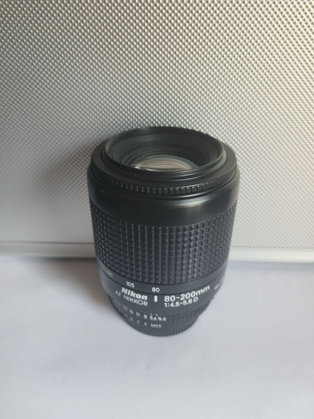 Nikon AF Nikkor 80-200mm 1:4.5-5.6D