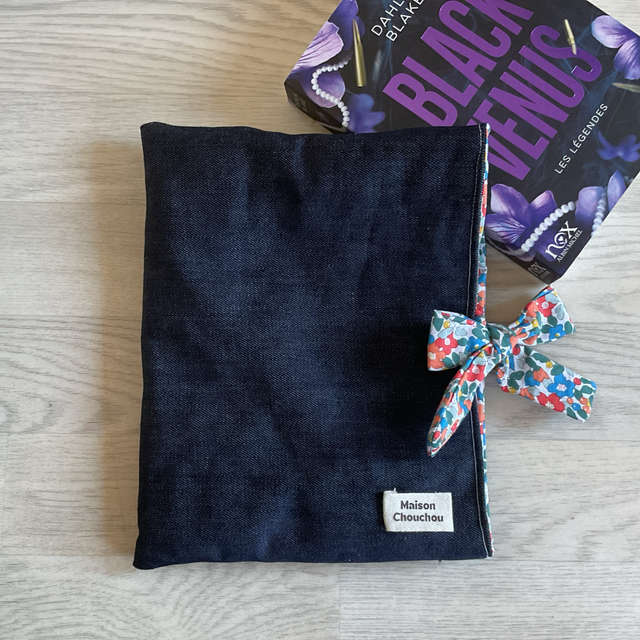 Pochette à livre broché - Jeans &amp; Vintage Flowers 