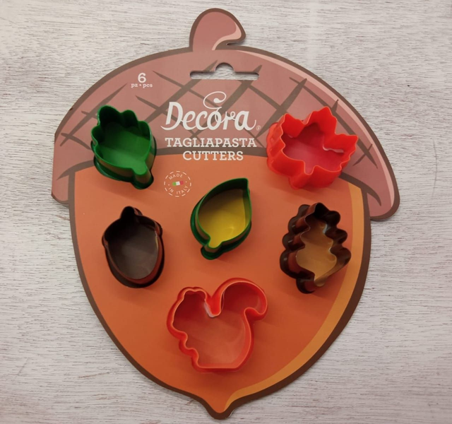 Set 6 pezzi Tagliapasta Decora Foglie mini