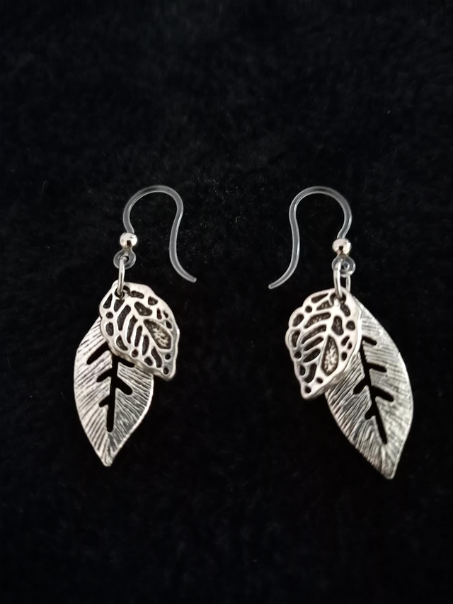 Boucles d&#039;oreilles 2 feuilles 