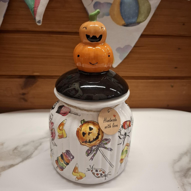 Decoupage Halloween Pumpkin Jar