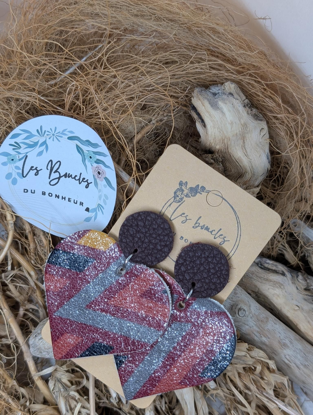 Boucles d&#039;oreilles Coeur ❤️ bordeaux c2009