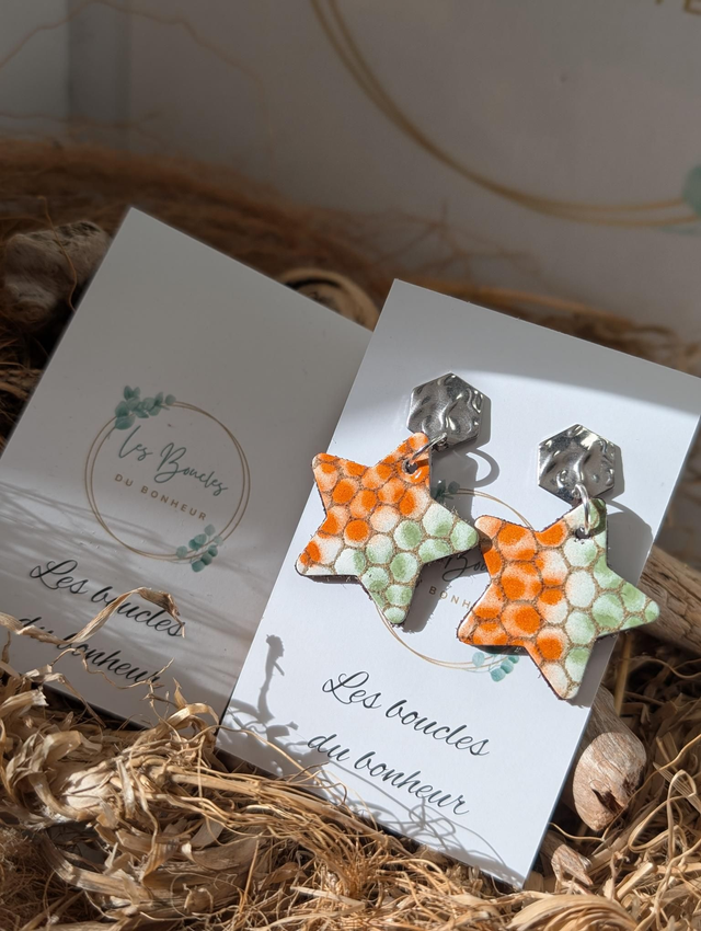 Boucles d&#039;oreilles Petite étoile orange vert st029