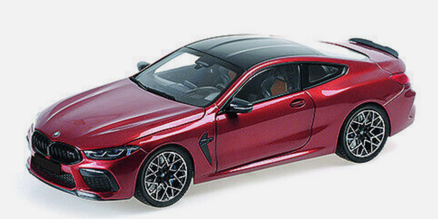 BMW M8 Competition Coupe met. rot 2020 Minichamps 1:18