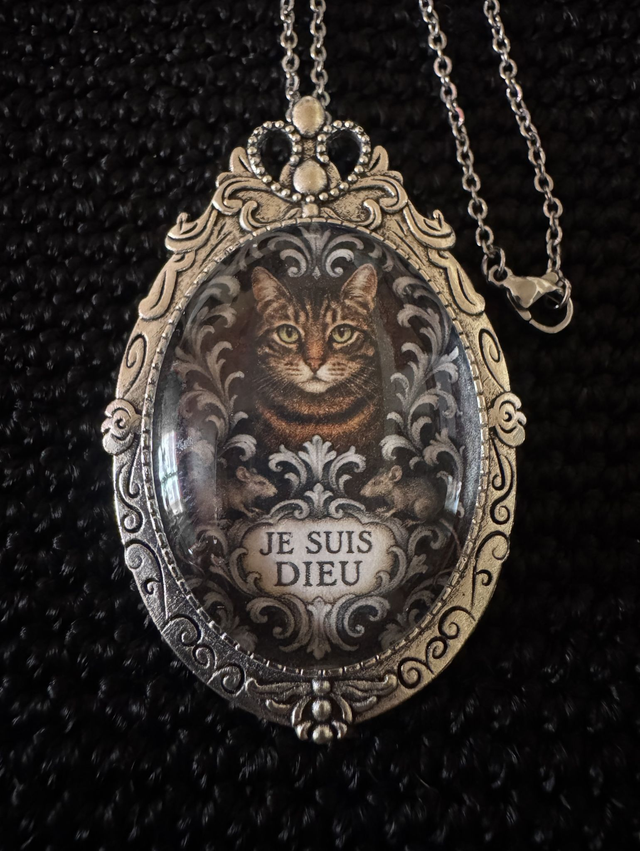 Pendentif chat marron tigré
