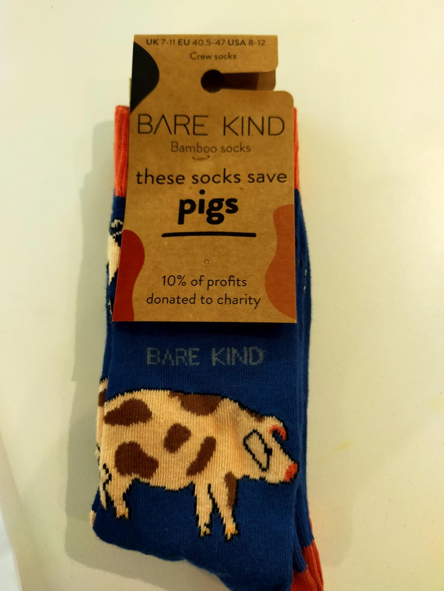 Pig Bamboo Socks size 7-11 Bare Kind