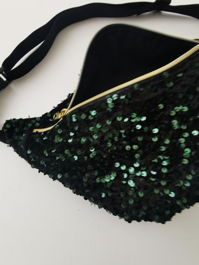 Banane LOUISE sequin vert