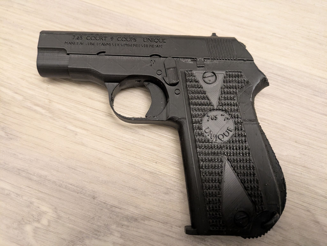 Pistolet Unique R51 (France) – Marquage CIVIL (Repro)