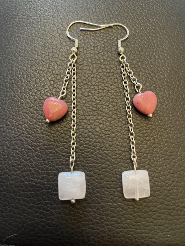 Boucles d'oreilles Quartz rose carré et Rhodochrosite coeur