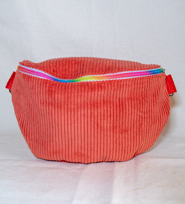 Banane en velours côtelé saumon