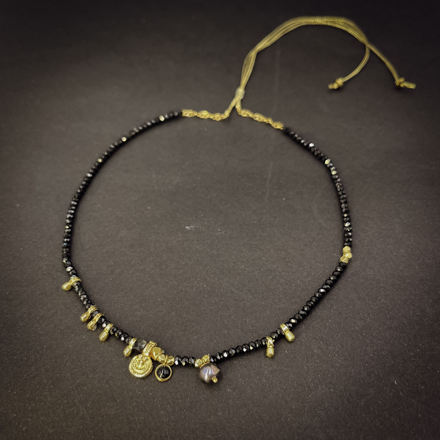 Collier "Rivière" de spinelle