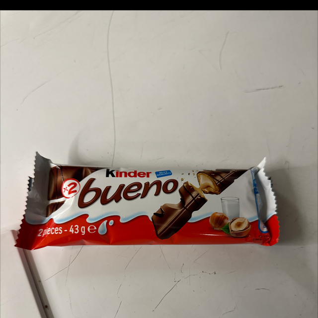 Kinder Bueno Brown 
